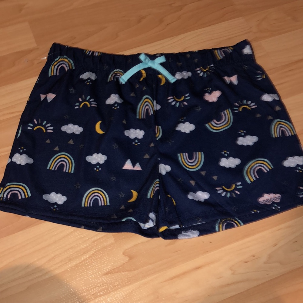 BRAND NEW GIRLS PAJAMA SHORTS SIZE 14-16! NWOT IT HAS THE PLATIC STILl ATTACHED - Picture 2 of 3